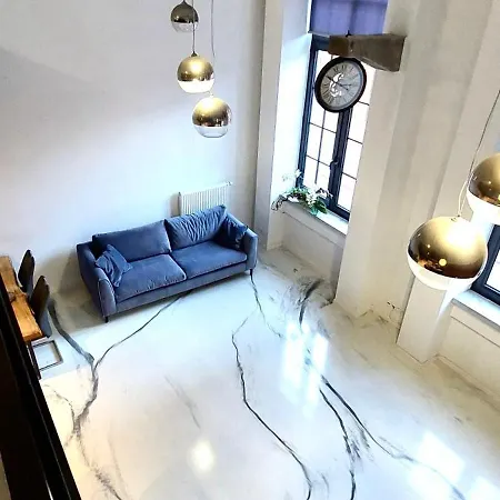 White Loft *
